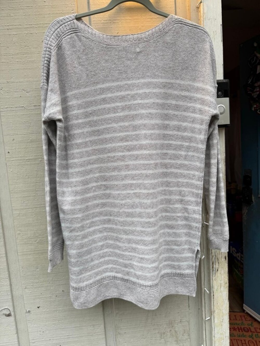 medium camel and cream